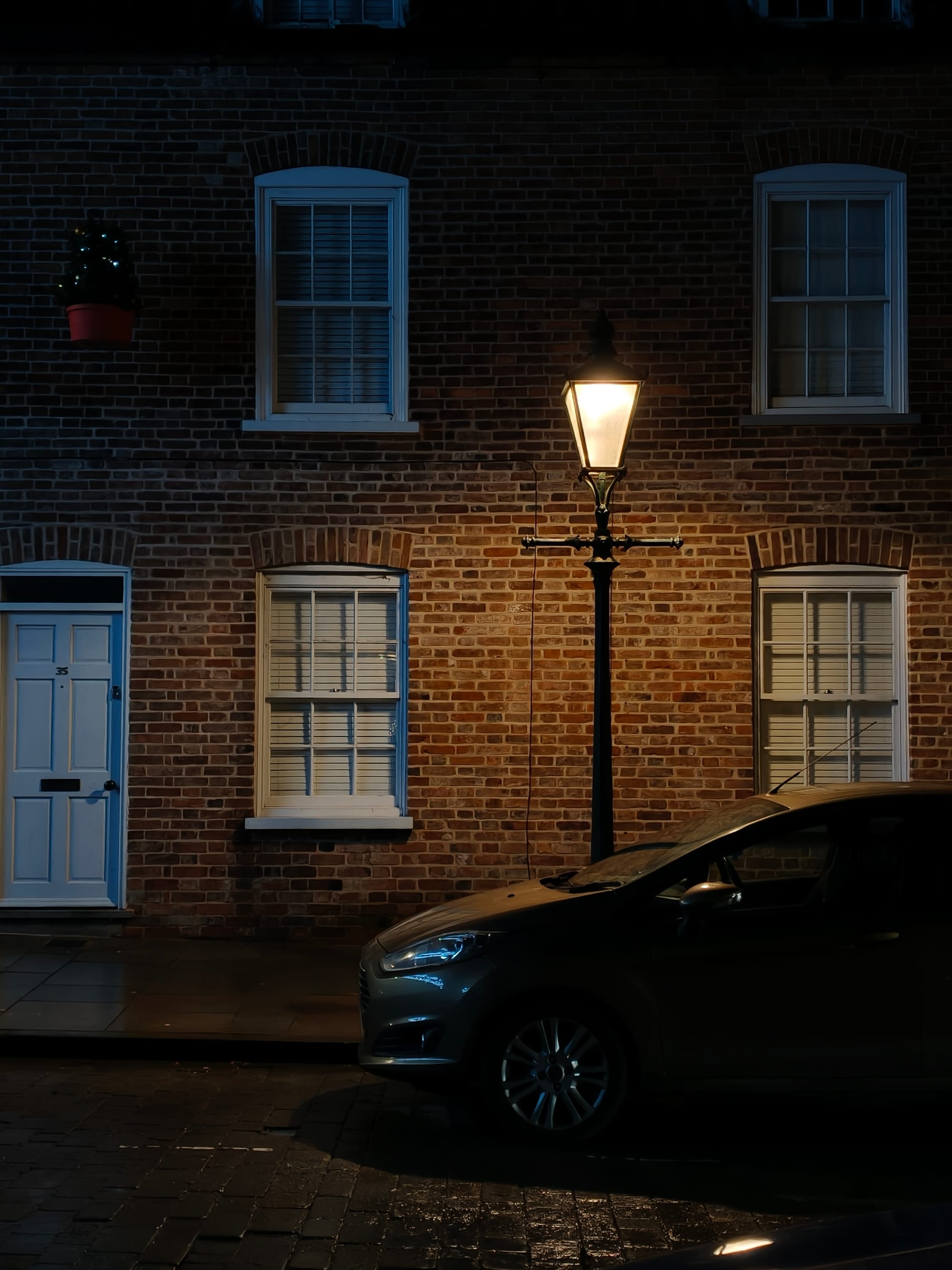 The Oppo Find X9 Pro: A Camera That Doesn't Get In The Way