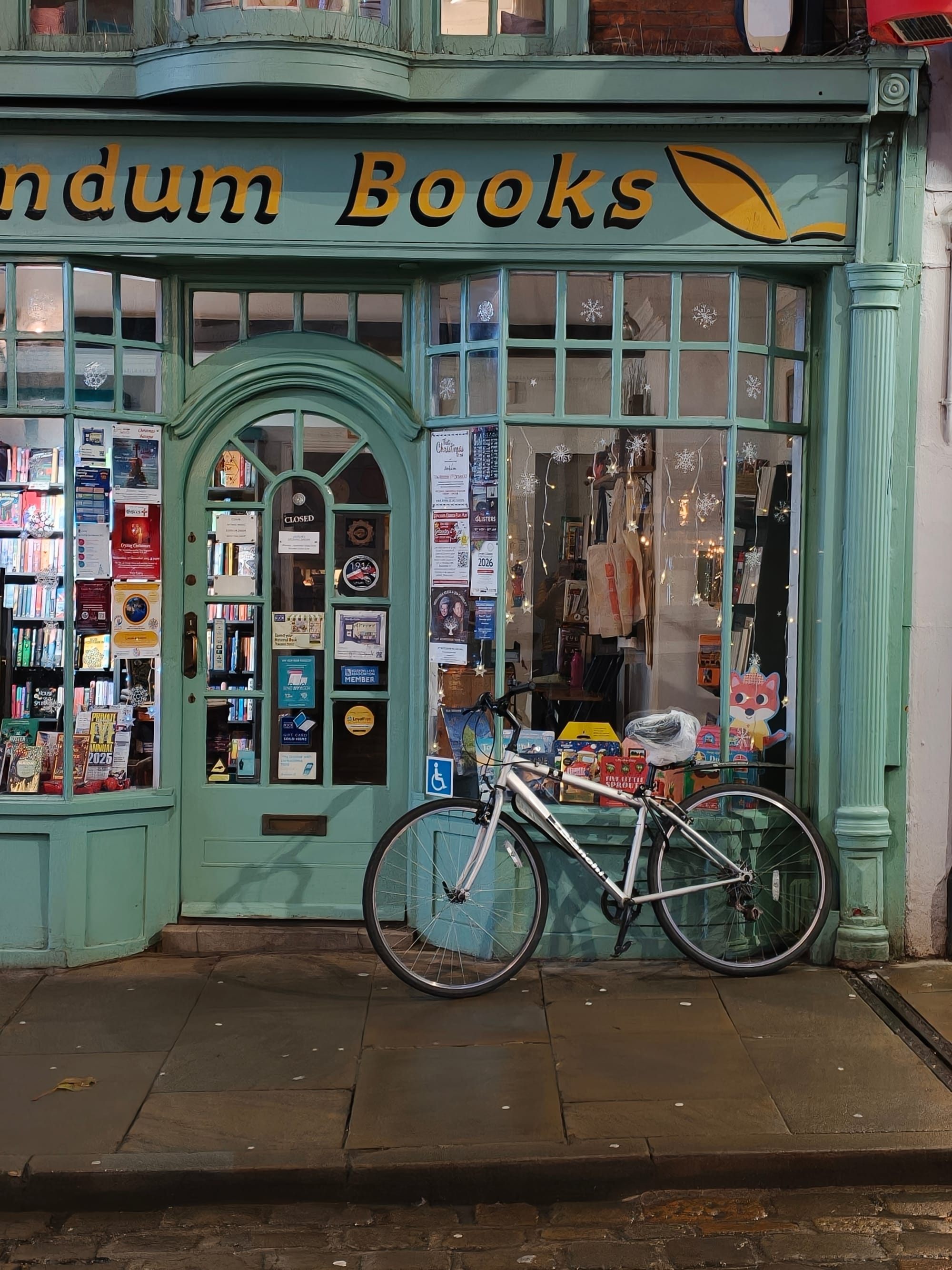 The Oppo Find X9 Pro: A Camera That Doesn't Get In The Way