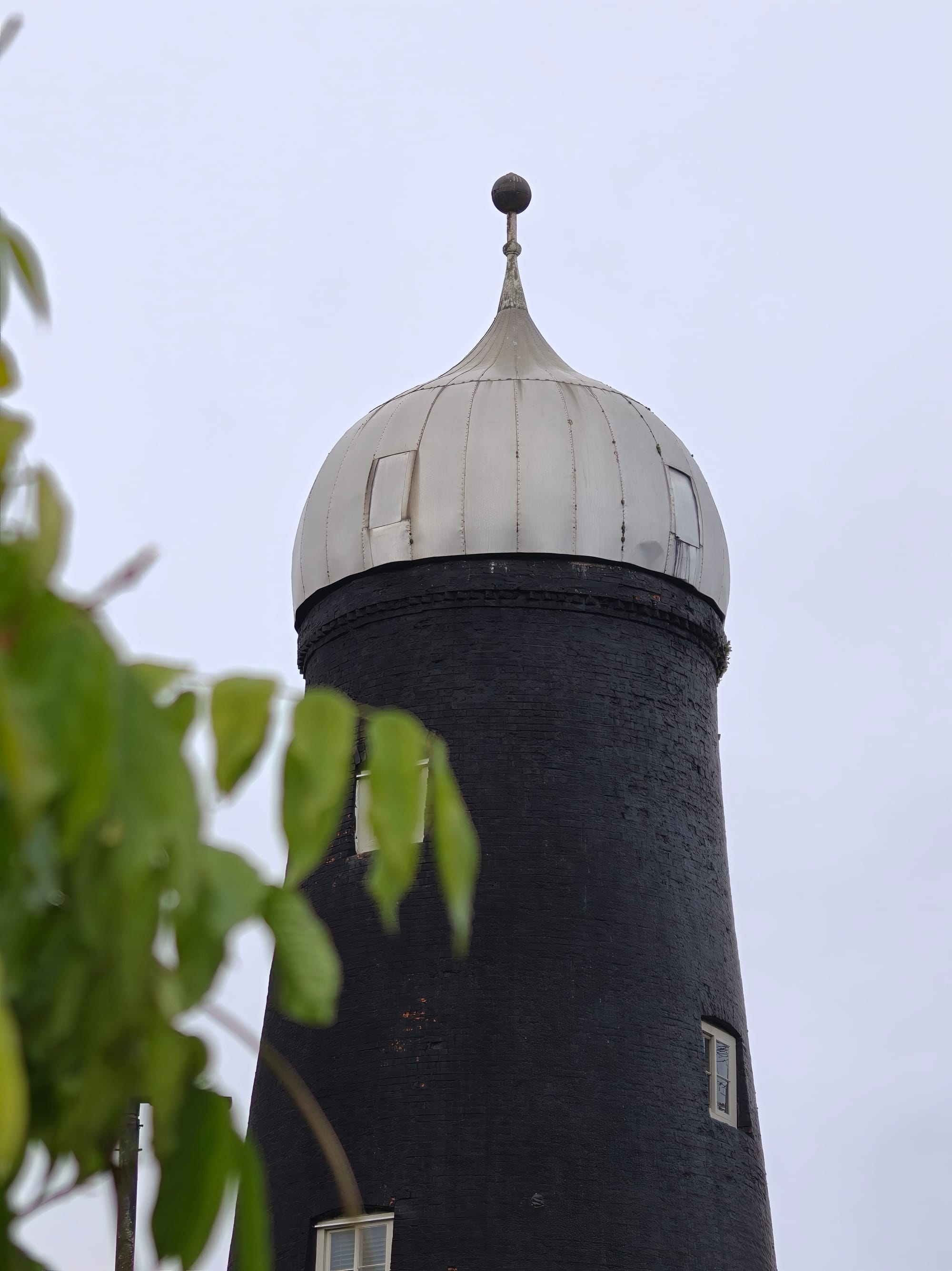 The Oppo Find X9 Pro: A Camera That Doesn't Get In The Way