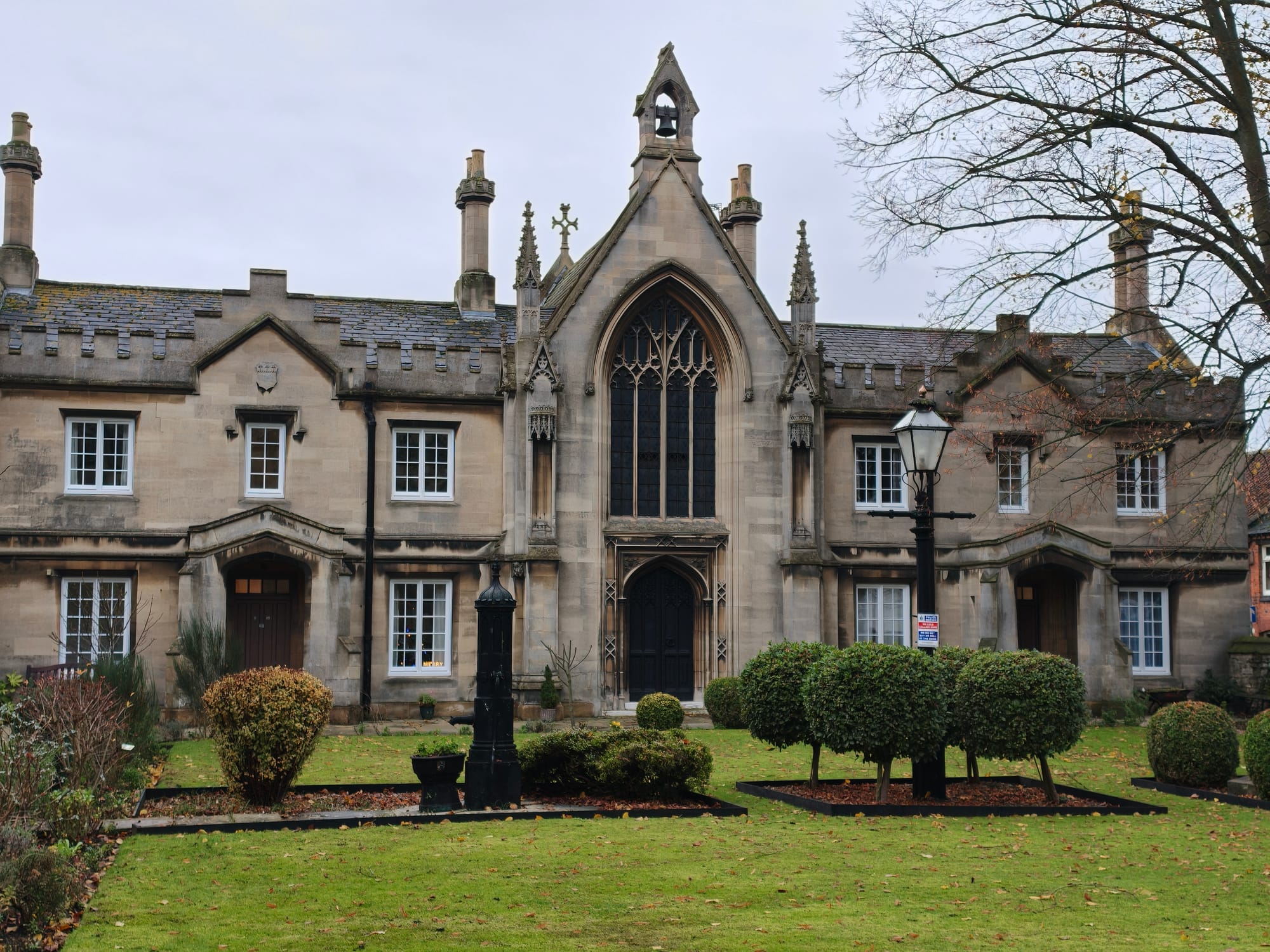 The Oppo Find X9 Pro: A Camera That Doesn't Get In The Way